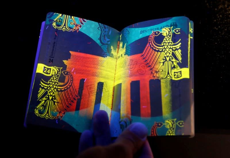 Biometr A Ia Y Pasaportes Digitales Los Europeos Son M S Cautos Con La Tecnolog A De Viajes Seg N Iata