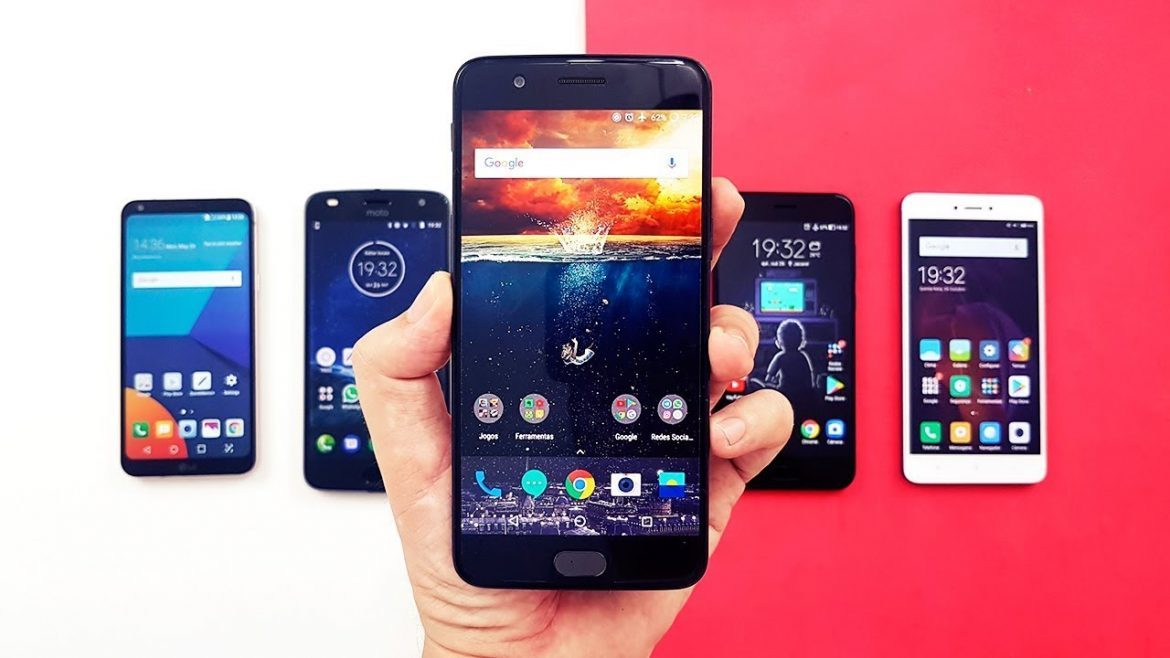 Celular Android con procesador de gama alta y bonita pantalla. Tiene tanta batería que puede cargar otro teléfono